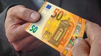 Банкнота от 50 евро на кирилица вече е в обръщение