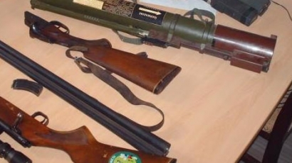 МВР спря доставката на пушките за баретите 
