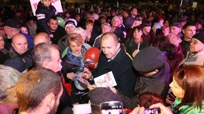 Радев: Изборите не са състезание, а битка за доверието на хората и доброто на България