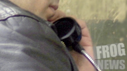 Жена метна през терасата 40 00 евро на телефонни измамници