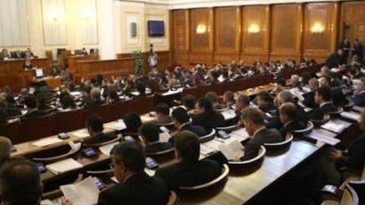 КТБ влиза в парламентарния контрол