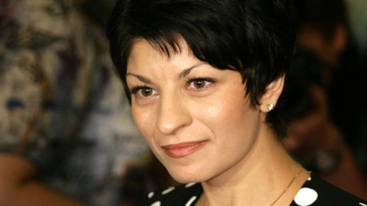 Десислава Атанасова е първа богаташка сред русенските си колеги
