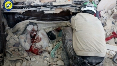 Снимка на убити в Алепо скова света