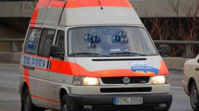Сблъсък между полски и украински автобус край Дрезден, има жертви и ранени