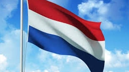 Холандците гласуват за парламент