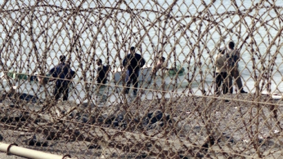Слагат ограда по цялата граница с Турция
