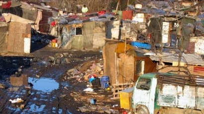 Багерите влизат в ромския квартал Максуда във Варна