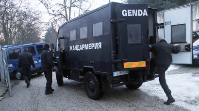 Квартал "Бояна" почерня от жандармерия; обиск срещу ДДС измами