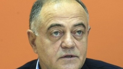 Атанасов: Премиерът се скри зад депутатите си с искането за оставка на ВСС