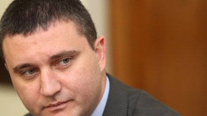 Горанов: Някой опитва да дестабилизира страната