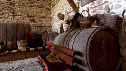Музей на виното привлича туристи в Мелник