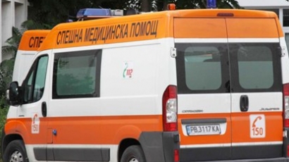 Верижна катастрофа с трима пострадали в Благоевград