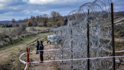 МВР чака пари за да довърши оградата на границата