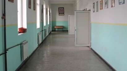 Турция затвори 626 училища