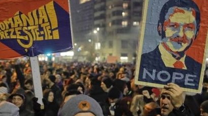 Румънците с нови искания - оставката на кабинета