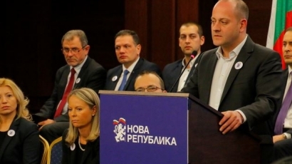 Кънев иска ново Велико Народно събрание