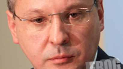 Станишев предложи познати лица за Изпълнителното бюро на БСП