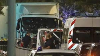 Осмина арестувани за терористичния акт в Ница