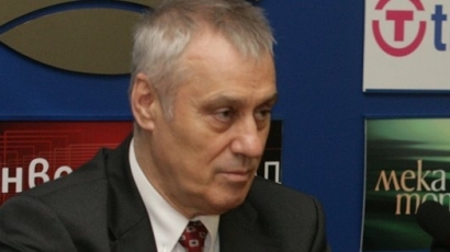Васил Филипов: В България няма политически партии, а глутници клиентелисти