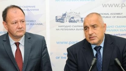 Борисов на крака в НС, не се разбра с Миков за съдебната реформа