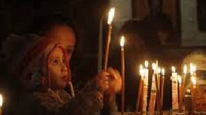 Палим свещи за Св. Мина, Ермоген и Евграф