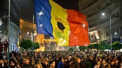 Румънското правителство оцеля след вота на недоверие