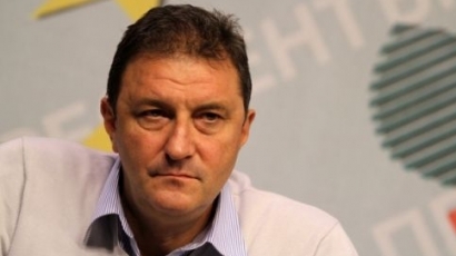 Мутафчиев: Има основания за оставките на шефовете на БДЖ и НКЖИ