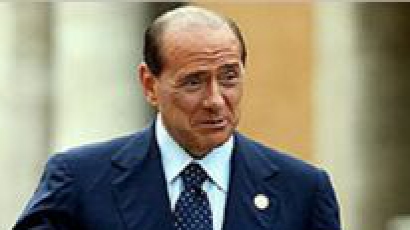 Решено: 4 години затвор за Берлускони