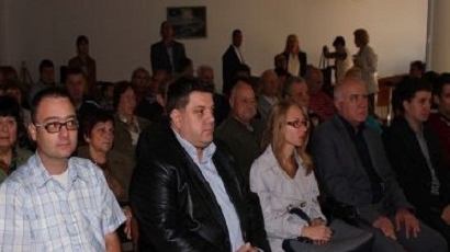 БСП Поморие откри предизборната си кампания с прием на нови членове