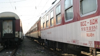 Частично пускат влаковете между Захарна фабрика и Горна баня