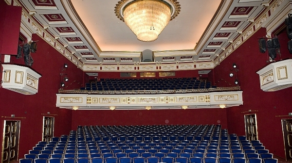 Последни в ЕС: Само 30% от българите са посетили театър през 2016
