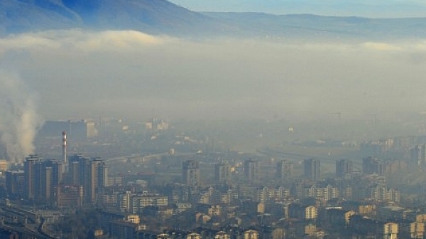 Опасно мръсен въздух и днес в столицата