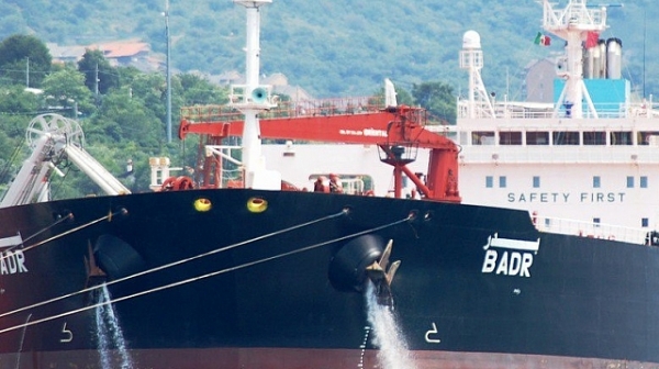 Либия: България носи отговорност за скандала с танкера ”Бадр”