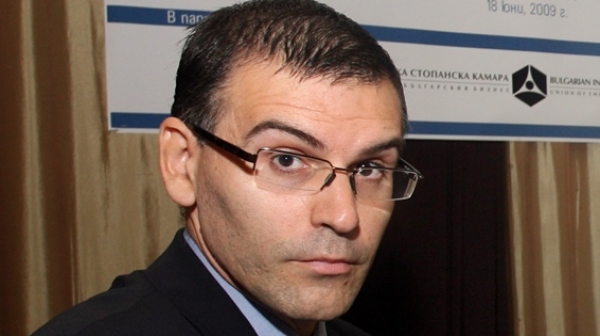 Дянков се ”предаде” сам на  Антикорупционната комисия