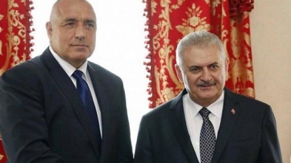 Йълдъръм и Борисов обсъдиха ситуацията на Балканите по телефона