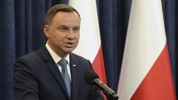 Полският президент подписа един от трите закона за съдебната система