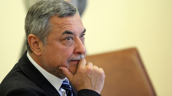 Вицепремиерът В. Симеонов няма да подаде оставка за Бухенвалд напук на БСП