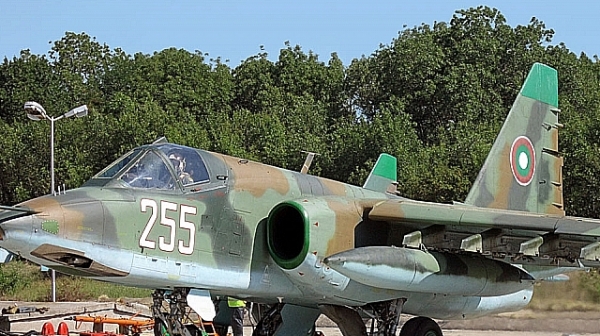 Искат преразглеждане на сделката за ремонта на Су-25