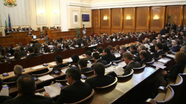 Депутатите отчасти промениха ГПК в полза на длъжника