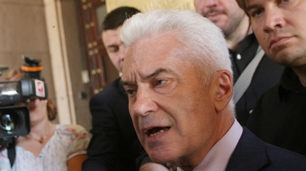 Сидеров: Обясних на Борисов за оставката на Каракачанов, Джамбазки внушава манипулации