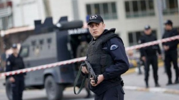 Турция арестува петима членове на ИД, стягали атентат в Истанбул