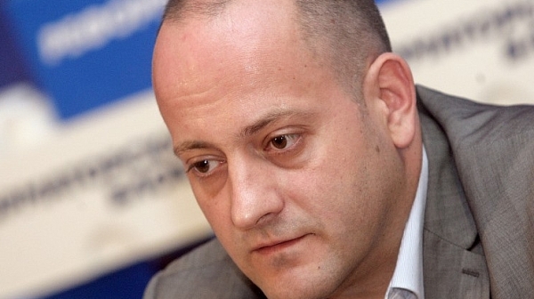 Радан Кънев: Борисов e натрупал много сланина от суджуци