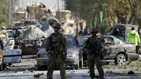 11 души са убити при самоубийствен атентат в Кабул