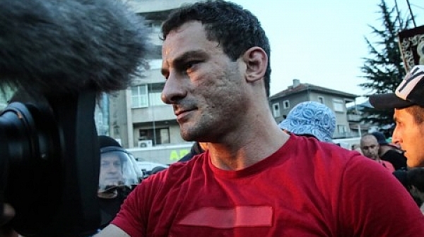 Сдружени журналисти скочиха срещу решението на съда за Перата
