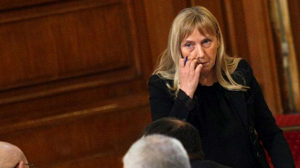Журналист: БСП имат шансове на евроизборите начело с Елена Йончева