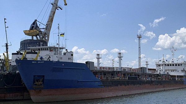Украински съд арестува руски танкер