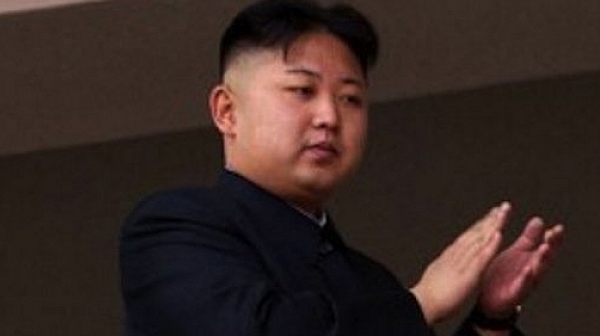 Ким Чен Ун заповяда увеличаване производството на бойни глави за балистични ракети
