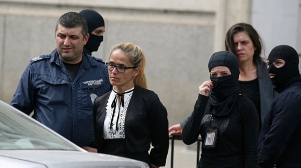 След 4 месеца арест дадоха на съд Иванчева, Петрова и Дюлгеров