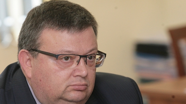 Цацаров обяви окрупняването на прокуратурите в страната