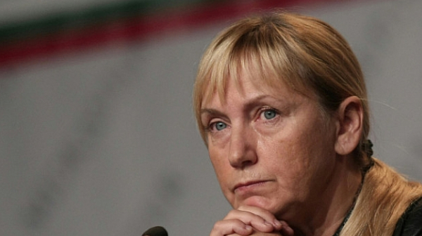 Йончева: Борисов носи лична отговорност за корупцията в България